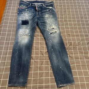 Dsquared2 Men's Blue Distressed Jeans 52